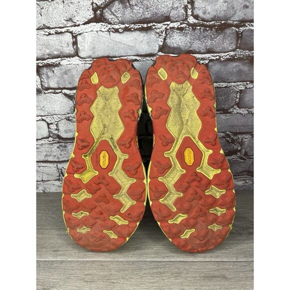 Hoka One Speedgoat 5 Thyme Fiesta Gray Fabric Red Yellow Gym Shoes Men 12 2E US main image 4